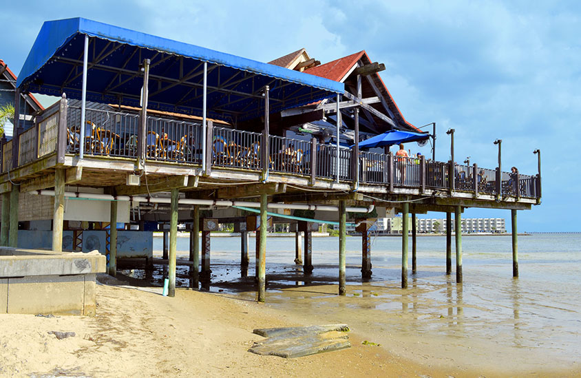 Restaurant on stilts on Ben T Davis Beach